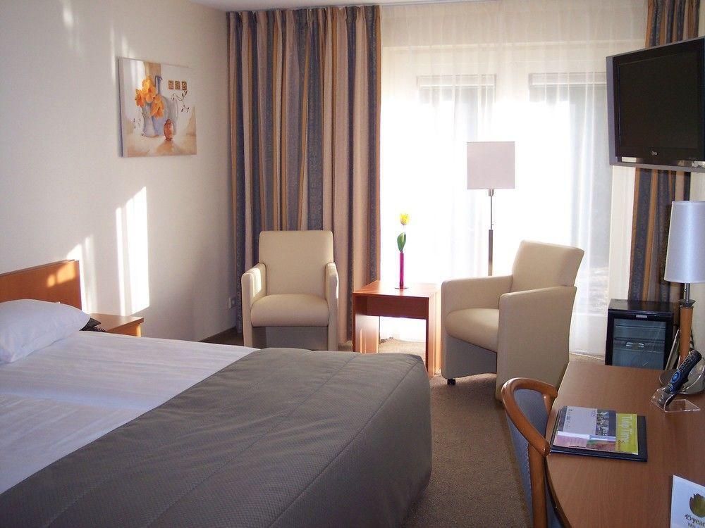 Hotel De Werelt Гардерен Екстериор снимка