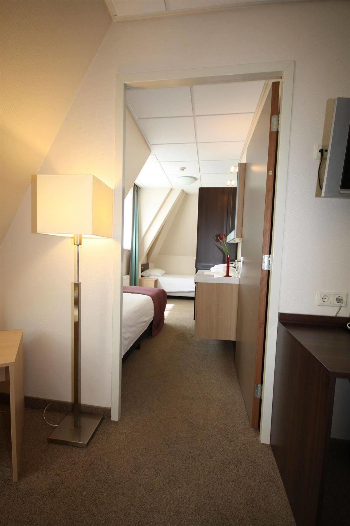 Hotel De Werelt Гардерен Екстериор снимка